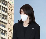 국민대 "김건희 논문 표절 아냐"..박사 학위 유지