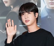 방탄소년단 진, 명불허전 '월드 와이드 핸섬'