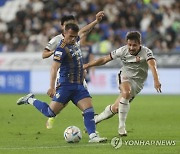 '바코 동점골' 선두 울산, 서울과 1-1 무..2위와 승점 6 차이