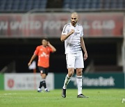 '뮬리치 멀티골' 성남, 제주 2-1 꺾고 2연승..꼴찌 탈출 기대(종합)