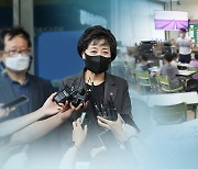 박순애 "국민 원치 않으면 폐기"..반발여론 진화