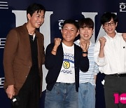 [TEN 포토] 유재석-남창희-조세호 '영화 '헌트' 힘찬 파이팅!'