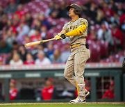김하성, MLB 첫 4안타 폭발.. 홈런 빠진 사이클링히트