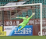 수원삼성 양형모, K리그1 7월 'GK 선방지수' 1위