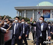 고민정 "행안부, 尹 취임식 참석자 명단 파기..권오수 아들 은폐"