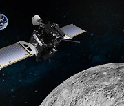'달의 지도' 그릴 한국 카메라.."과학계 매료시킨 다누리호"