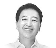 <시평>집단 혼수상태에 빠진 한국 정치