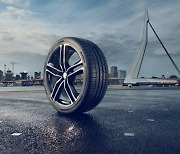 '젖은 노면도 안전하게' 한국타이어, 英서 SUV 타이어 기술력 인정