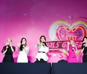 5년 만에 돌아온 소녀시대..31개국 아이튠즈 차트서 1위
