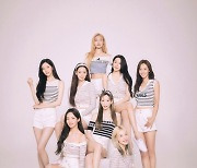 소녀시대, 5년 만에 컴백에도 정규 7집 'FOREVER 1'으로 1위