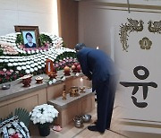 윤대통령 "희생 잊어선 안돼"..휴가 복귀뒤 민생 행보 집중