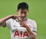 손흥민, EPL 개막전부터 공격포인트..토트넘 2-1 역전골 도움