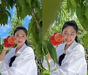 설현, 과즙美 넘치는 일상..복숭아 따기는 누구랑?