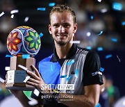 [ATP] 메드베데프, 올해 첫 ATP 투어 우승..세계 랭킹 1위 수성