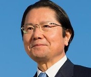 日의원 "일본이 형님뻘" 망언에 서경덕 "한국이 조상뻘" 반박