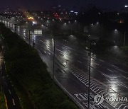 중랑천 수위 급상승, 서울 동부간선도로 전면 통제