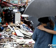 '주택공급·규제개선' 발표 연기..폭우에 '경제회의'도 차질