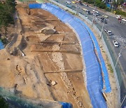 김해시, 무리한 가야사 복원 '삽질'.. 세계 최대 고인돌 훼손됐다