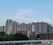 수도권 부동산 시장 '출렁'..금리인상, 거래절벽에 '휘청'