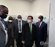 콩고민주공화국 국가진단실험실 살펴보는 조재철 대사