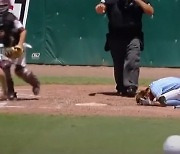 [영상]공 맞고 쓰러졌지만 엉엉 우는 투수 안아준 소년..리틀 야구가 보여준 스포츠맨십