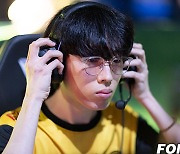 [LCK] 파괴적인 LSB, T1에 1세트 압승