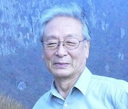 제4회 아시아문학상 수상자에 재일 시인 김시종