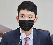 '청년 카드' 다시 꺼낸 尹.. '이준석 키즈' 박민영 전격 기용