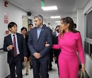 파라과이 대통령 "첫 '노인 돌봄 센터' 지어준 한국에 감사"