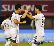 '송민규 부활' 전북, 수원FC 1-0 제압..울산 승점 3차로 추격(종합)