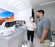 '서울 E-프리'에 마련된 삼성 전기차 전장 기술 홍보관