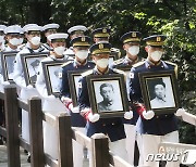 '수유리 광복군' 선열 17위, 국립묘지로 77년만의 귀환