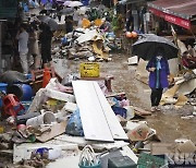 폭우 피해 이재민, 공공주택 임시 거주방안 추진