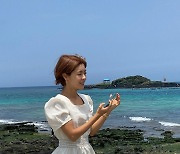 이윤지, '우영우' 특별출연 소감 "진짜 신혼여행에도 없던.."
