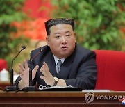 [속보] 北 김정은 "코로나19 최대 비상방역전 승리 선포"