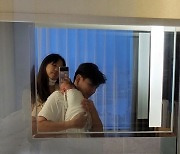 홍현희♥제이쓴, 득남 후 첫 가족사진 공개 "세 식구" [N샷]