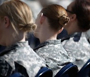 미국 육군, 사상 최초 '여군용 전술 브래지어' 제작
