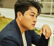 김호중, 2022 김호중 展  '별의 노래' 9월 17일 개최..꿈과 용기 담았다