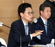 국힘, '이준석 가처분' 소송대리인에 황정근 변호사 선임