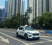 중국은 '완전 자율주행 택시' 운행하는데..한국은 데이터부터 '허덕'