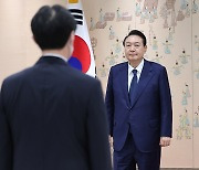 윤석열 대통령 '장호진 주러시아 대사 신임장 수여식'