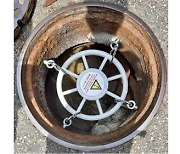 맨홀 인명 피해 막는다..서울시 '추락 방지 시설' 시범 설치