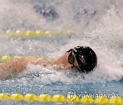 황선우, 자유형 50m서 한국기록 가진 양재훈 제치고 1위