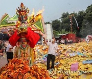 INDONESIA HUNGRY GHOST FESTIVAL