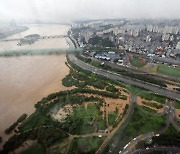 [Photo Reports]115년 만의 사상 최악 폭우..속절없이 물에 잠긴 서울