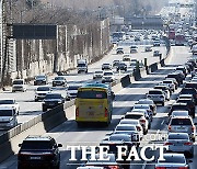 연휴 기간 고속도로 교통량 증가..전국 예상 교통량 466만 대