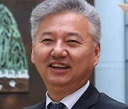 민주당 세종시당위원장에 홍성국 의원