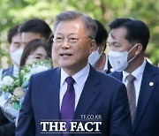 文, 김훈 신작 소설 '하얼빈' 추천.."연휴에 읽기 좋다"