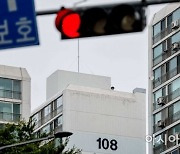 "지방도 예외 없다".. 6대 광역시 아파트값 10년 만에 최대폭 하락
