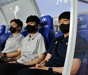 [k1.live] '1-4 대패' 격차 좁히지 못한 성남 김남일 감독, "이번 시즌 최악의 경기"